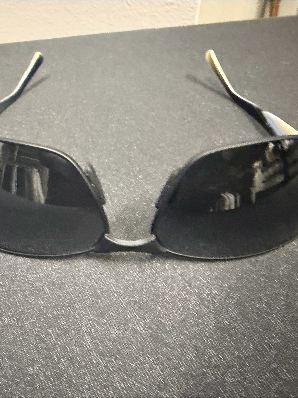 Maui Jim Black Oval Polarized Sunglasses with Gold Temple Tips 62mm